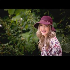 Meet your Posher, August